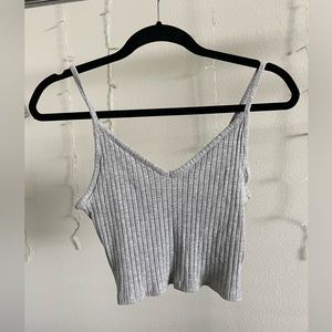 Grey cropped tank top